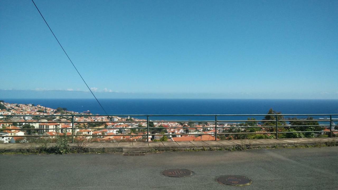 Chill Out Rooftop Funchal  Buitenkant foto